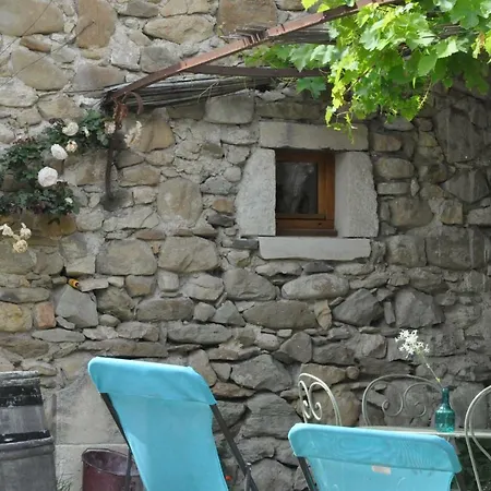 Gites Du Chateau D'Alencon Le Pegue Exterior photo