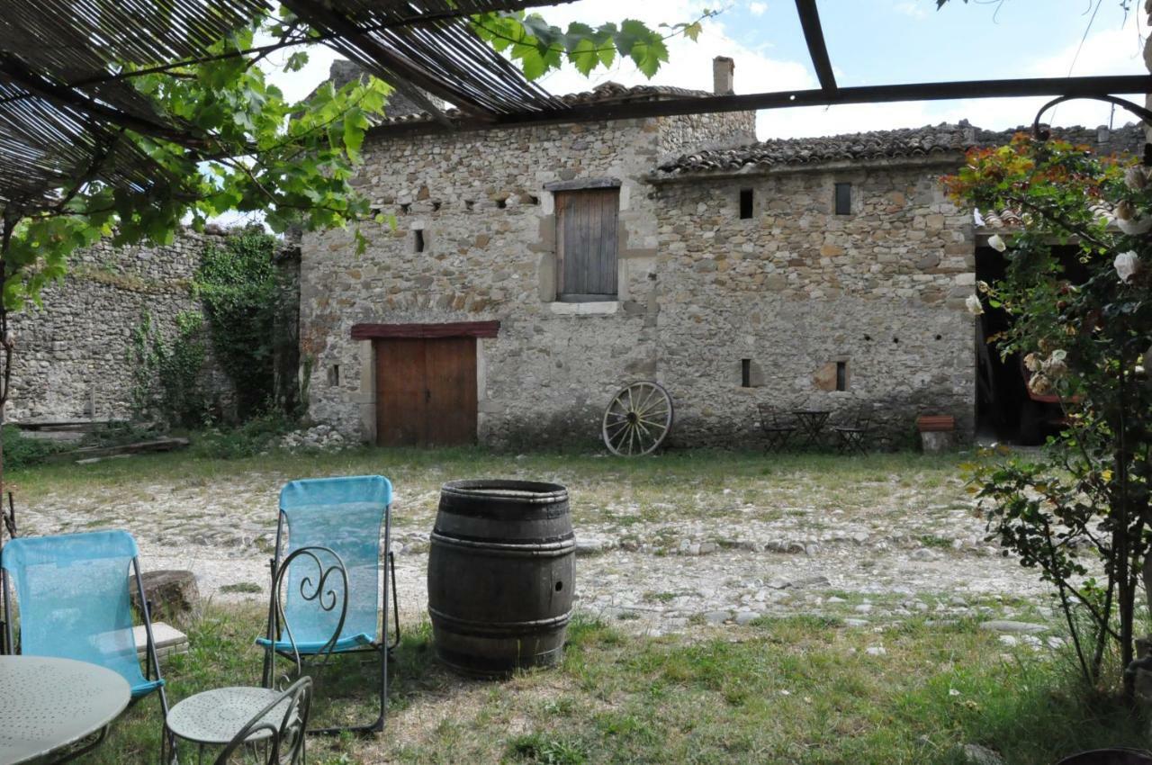 Du Chateau D'alencon Holiday home *